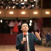 Bogdan Roščić bei einer Generalprobe für den Ball