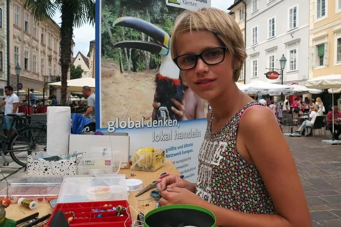 Bitte klicken Sie sich durch die Bilder. . .