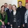 Eröffnung des Büros „Kunst im Liesingtal“: Adrian Häuselmann, Sarah Kettner. Andreas Kühberger (Mautern), Karl Fadinger (St. Michael), Anita Pfnadschek, Dechant Clemens Grill und Karl Dobnigg (Kammern) (v. l.)	