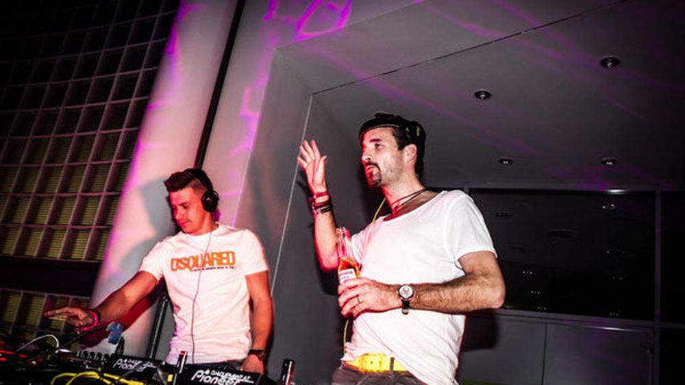 Die DJs Da Herbst (re) und Florian Hereno