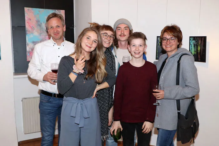 Extra aus Afritz ist Melanie Glinzner (Zweite von links) mit ihrer Familie angereist.