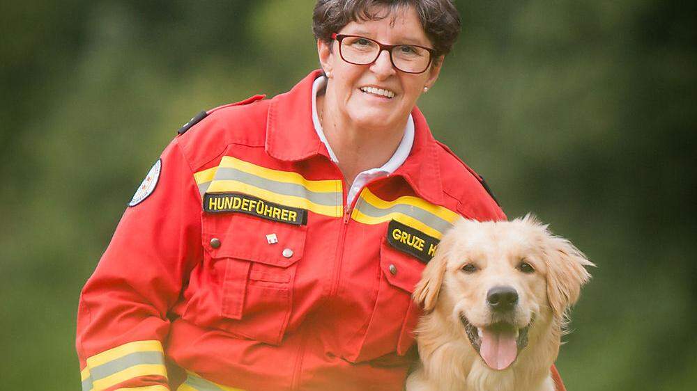 Helga Gruze aus Liebenfels ist seit Beginn ihrer Pension bei der Rettungshundebrigade