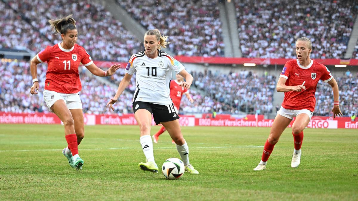 Österreich hat mit 0 zu 4 Toren gegen Deutschland verloren