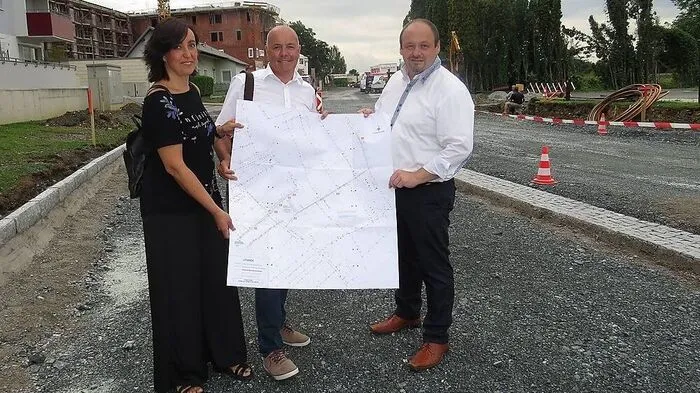 Amtsleiterin Katja M. Massing, Bürgermeister Georg Rosner und Wirtschaftshofleiter Roland Poiger
