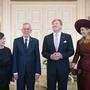 Bundespräsident Van der Bellen und seine Frau Doris Schmidauer zu Besuch bei König Wilhelm Alexander und Königin Maxima im königlichen Palast Noordeinde in Den Haag.