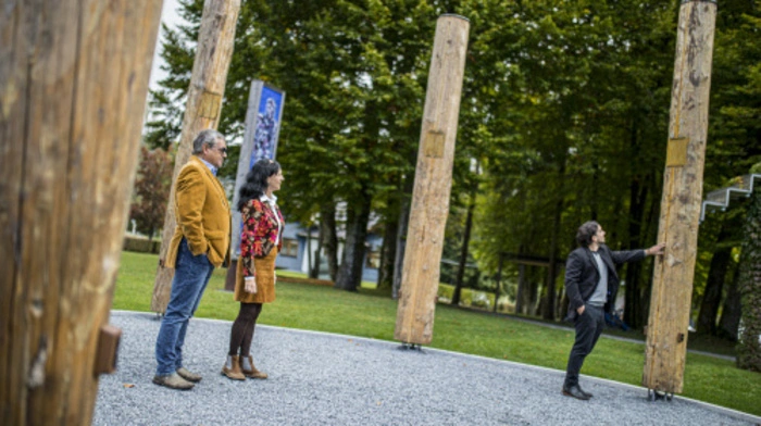 Die Familie Gasser und ihr Holz-Skulpturenpark