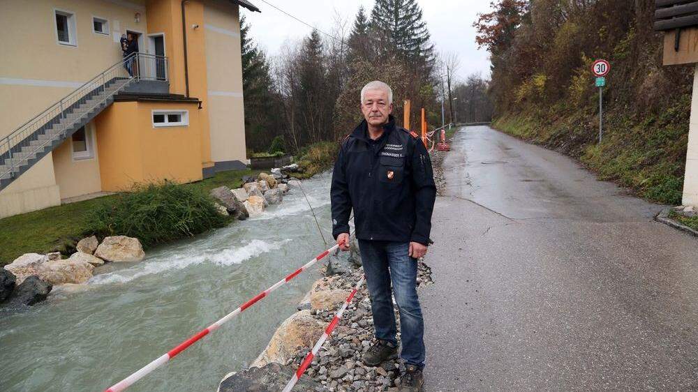Karl Thomasser ist Gemeinde-Feuerwehrkommandant in Finkenstein