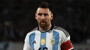 Das Duell zwischen Argentinien mit Lionel Messi und Spanien wackelt