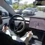 Test von Teslas Fahrerassistenzsystem FSD 