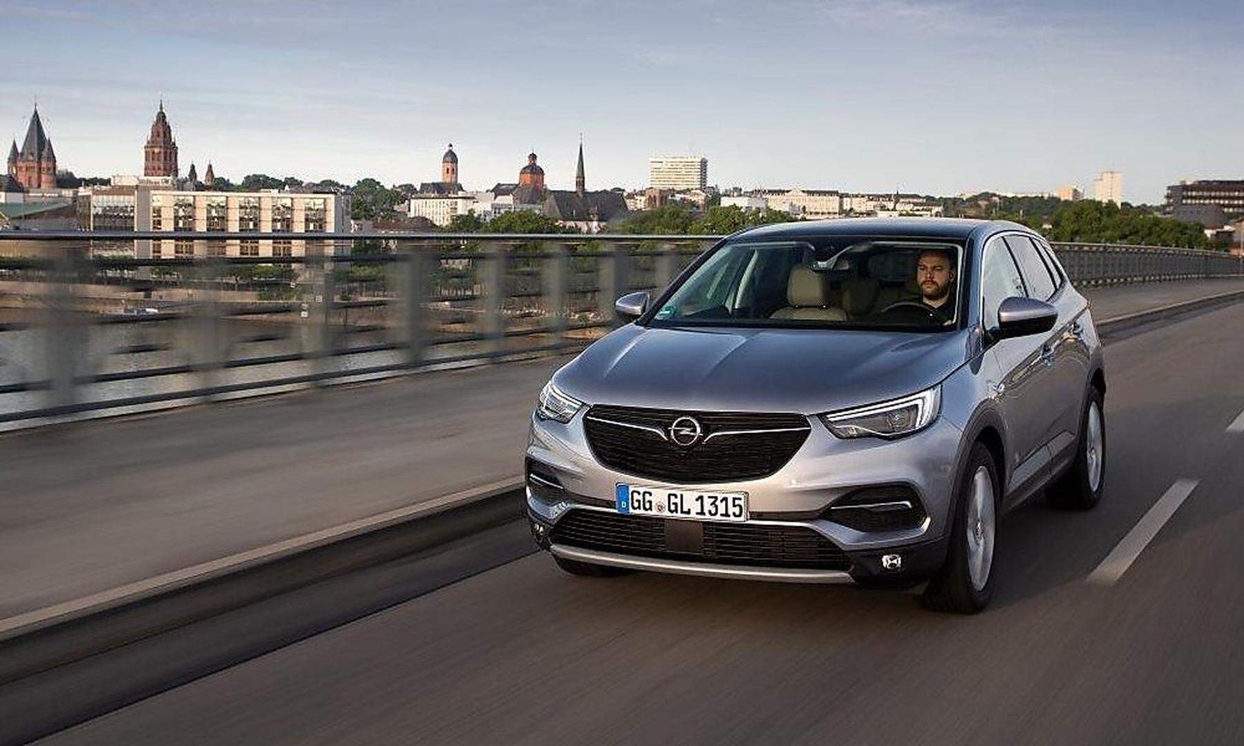 Das neue SUV: Der athletisch-abenteuerlustige Opel Grandland X (FOTO)