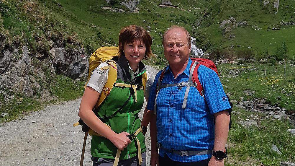 Harry Prünster mit Nationalpark-Rangerin Maria Mattersberger