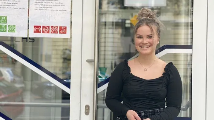 Sabrina Maier, 19, Treffen. CHS