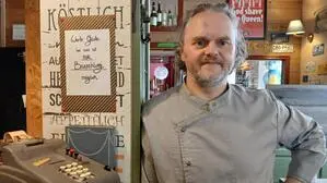 Gerhart Poprask führt das „Theresas – eine ART Gasthaus“ in Deutschlandsberg. Dort hat man die Kartenzahlung sogar wieder abgeschafft