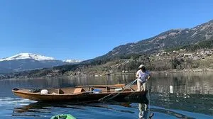 Ursula Sichrowsky fischt Reinanken aus dem Millstätter See