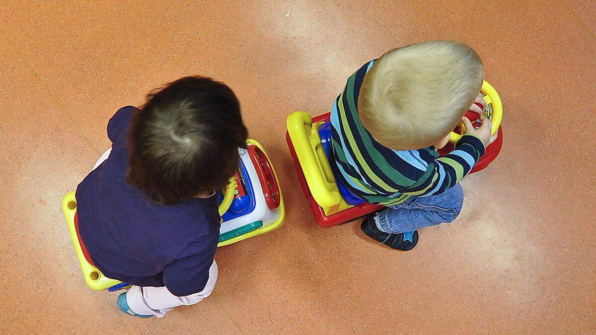 "Kämpfen mit dem Schwert": Kindergartenbetreiber dementiert