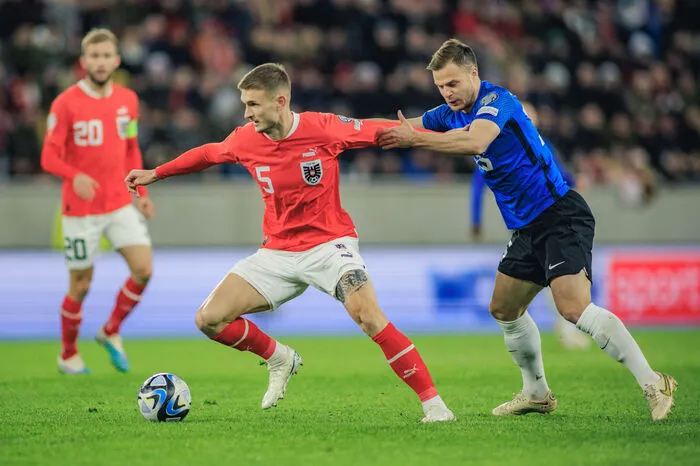 Stefan Posch: 3 Dem Verteidiger ist es zu verdanken, dass sich die Österreicher der Anschlusstreffer gelang. Er leitete die Aktion zum Ausgleich ein und zeigte auch defensiv ein solides Spiel.