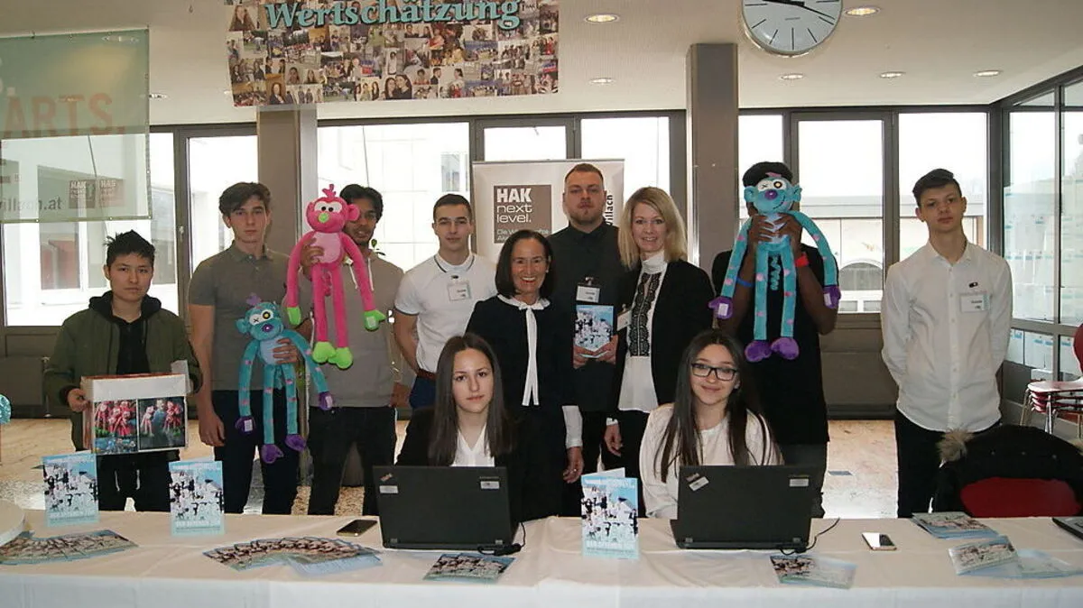 Die Schüler der HAK Villach freuten sich über das Interesse am Tag der offenen Tür