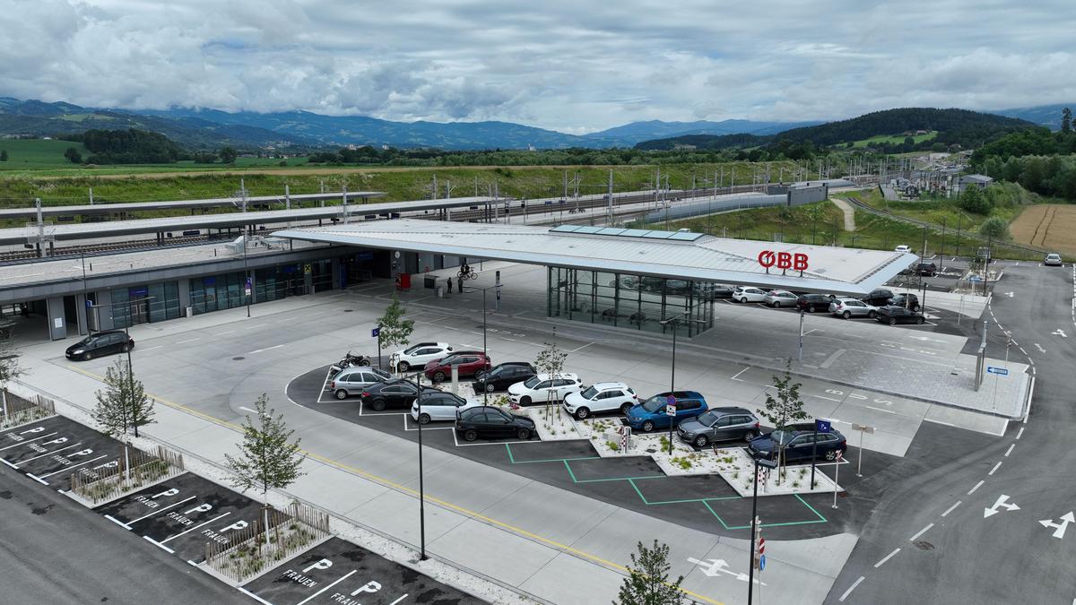 Der Bahnhof St. Paul wurde im Dezember 2023 in Betrieb genommen