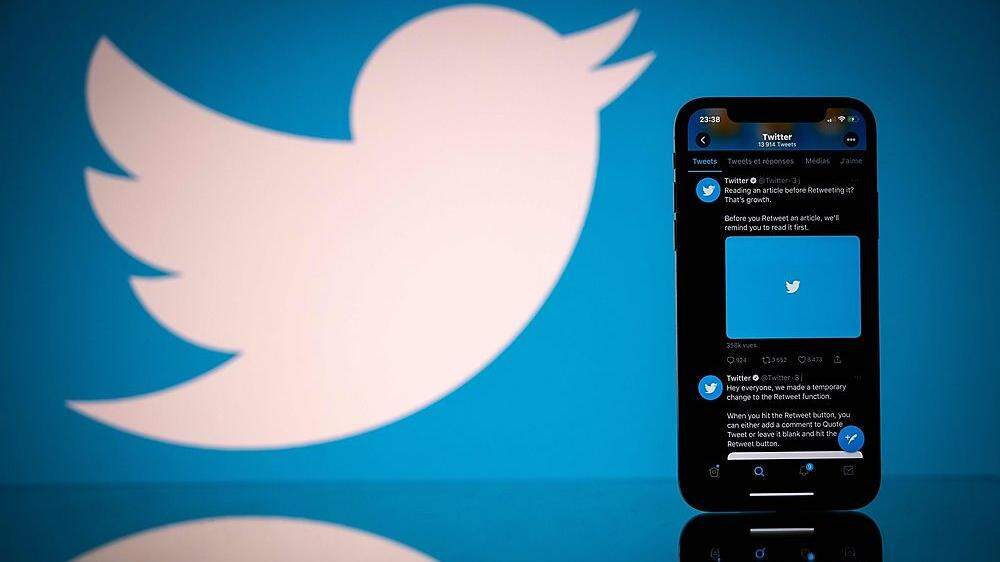 Das blaue Häkchen sorgt bei Twitter-Usern derzeit auf Aufregung