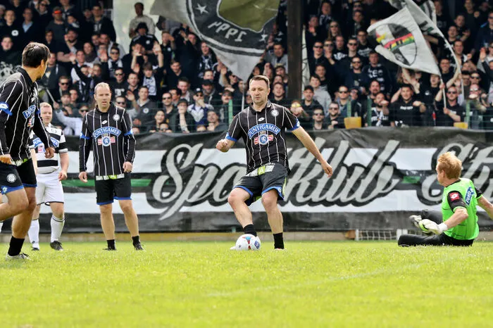 Gemeinsam mit Ivica Vastic und Mario Haas - beide auch als Torschützen erfolgreich - zauberte Mura in der Offensive.