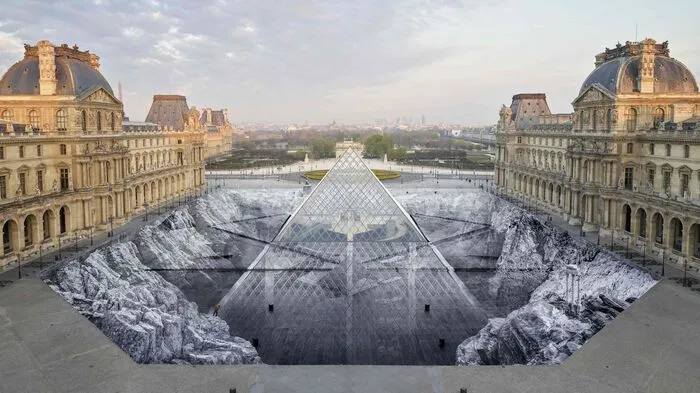 Der Louvre feierte den 30. Geburtstag seiner Glaspyramide mit einem Riesenwerk ...