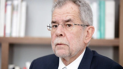 Alexander Van der Bellen