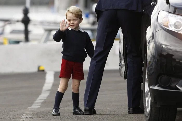 Doch auch an den wenigen Momenten in der Öffentlichkeit haben sie die "Herzen der Kanadier gestohlen", wie die britischen Royals auf Twitter schrieben.
