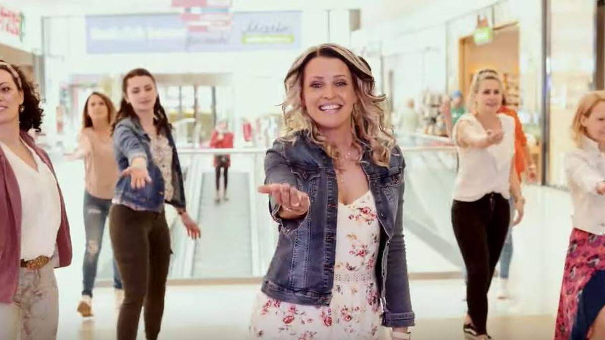 Das Musikvideo für Daniela Kochs neues Lied wurde in einem Einkaufszentrum in Wolfsberg gedreht