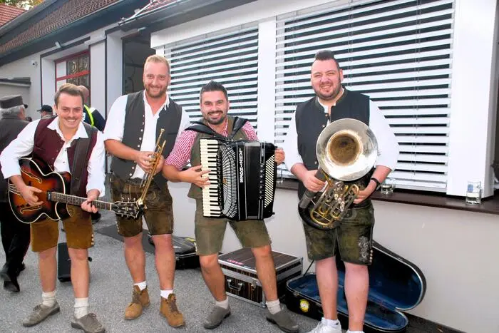 Im Anschluss an den Festakt unterhielten „Die Jungen Stiefingtaler“ musikalisch.