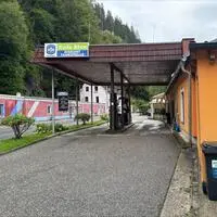 In Hüttenberg wurde ein Café bei einer Tankstelle zum Ort der Begegnung