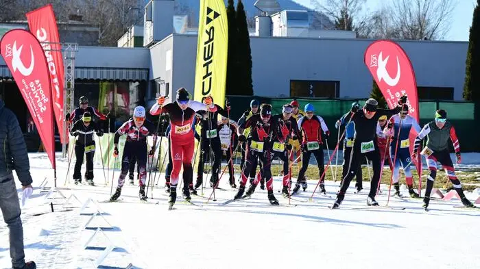 Auf einer bestens präparierten Loipe und bei herrlichem Sonnenschein fand am Samstag der siebte Aichfelder Vier-Stunden-Lauf im Zeltweger Sportzentrum statt.