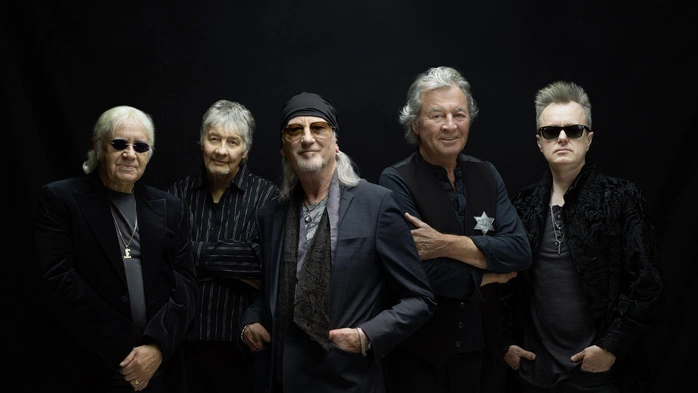 Deep Purple: Gitarrist Simon McBride, Sänger Ian Gillan, Bassist Roger Glover, Keyboarder Don Airey und Schlagzeuger Ian Paice (von rechts) 
