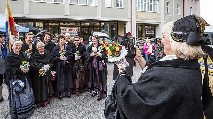 Der Josefimarkt in Eberndorf ist auch ein Stelldichein für zahlreiche Trachtenträger aus ganz Kärnten
