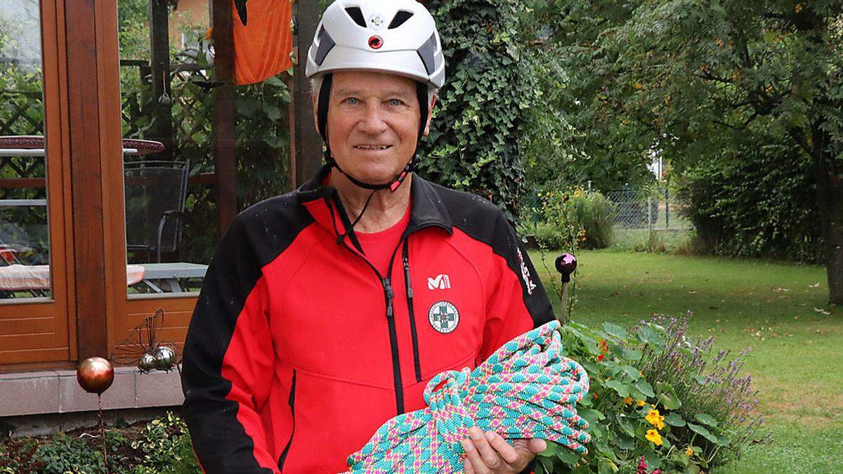 Hans Santler engagiert sich ehrenamtlich bei der Bergrettung