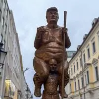 Die Trump-Statue tourte bereits durch mehrere Städte weltweit – hier ist sie in München