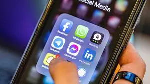 Sujet, Feature, Betrug, Verbrechen, Spam, Social Media, Handy, Mobiltelefon, Facebook, Snapchat, Whatsapp, Telegram, Messenger, Graz am 04.01.2023