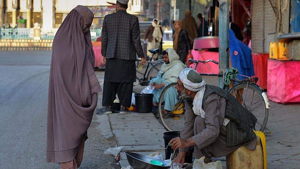 Vor dem Winter fehlt es in Afghanistan an Lebensmitteln, Arbeit und Strom