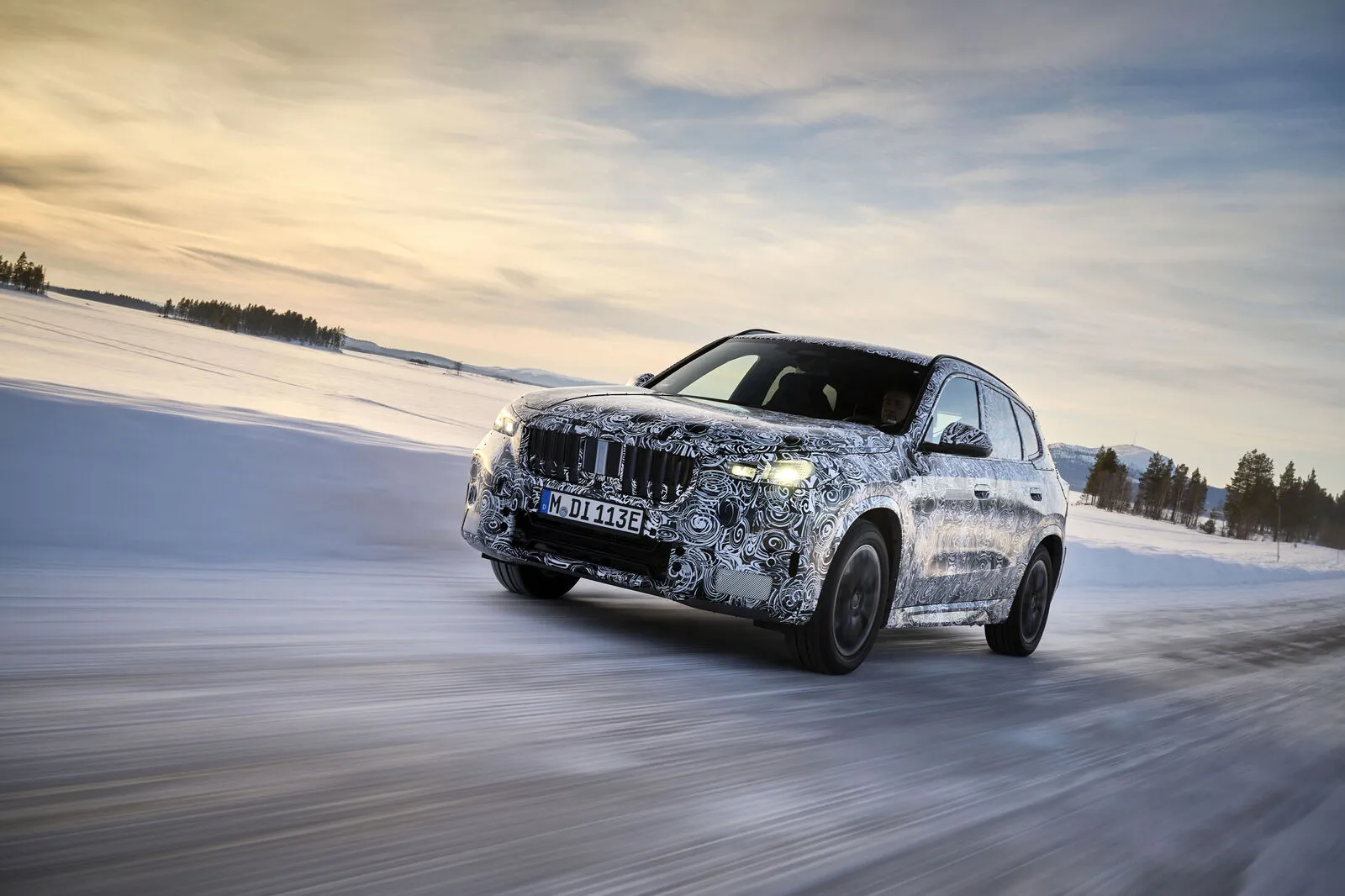 Die Prototypen des BMW X1 bei Wintererprobungen im nordschwedischen Arjeplog