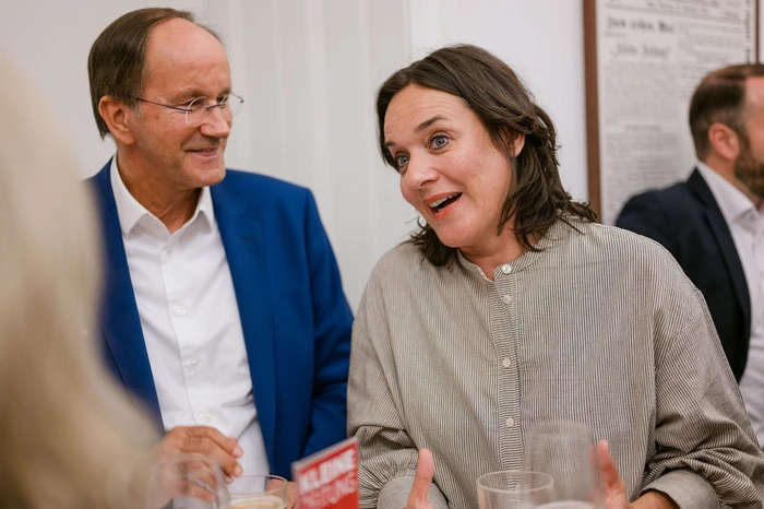 John-Harris-CEO Ernst Minar und „Guten Morgen Österreich“-Moderatorin Eva Pölzl