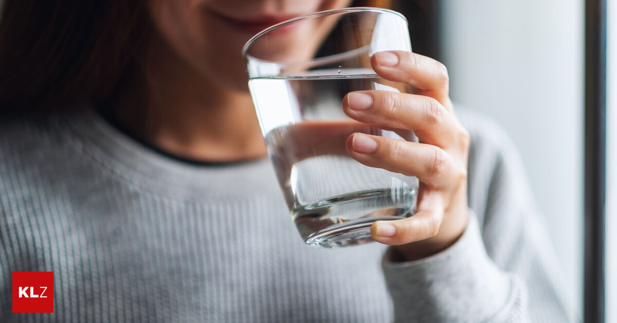 Gute Frage: Wie viel Wasser sollte man wirklich pro Tag trinken?