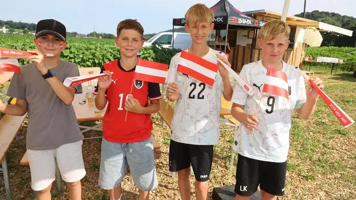 Der erste Abend der neuen Sunnockan-Saison stand mit dem Spiel Österreich gegen Argentinien ganz im Zeichen der Fußballweltmeisterschaft