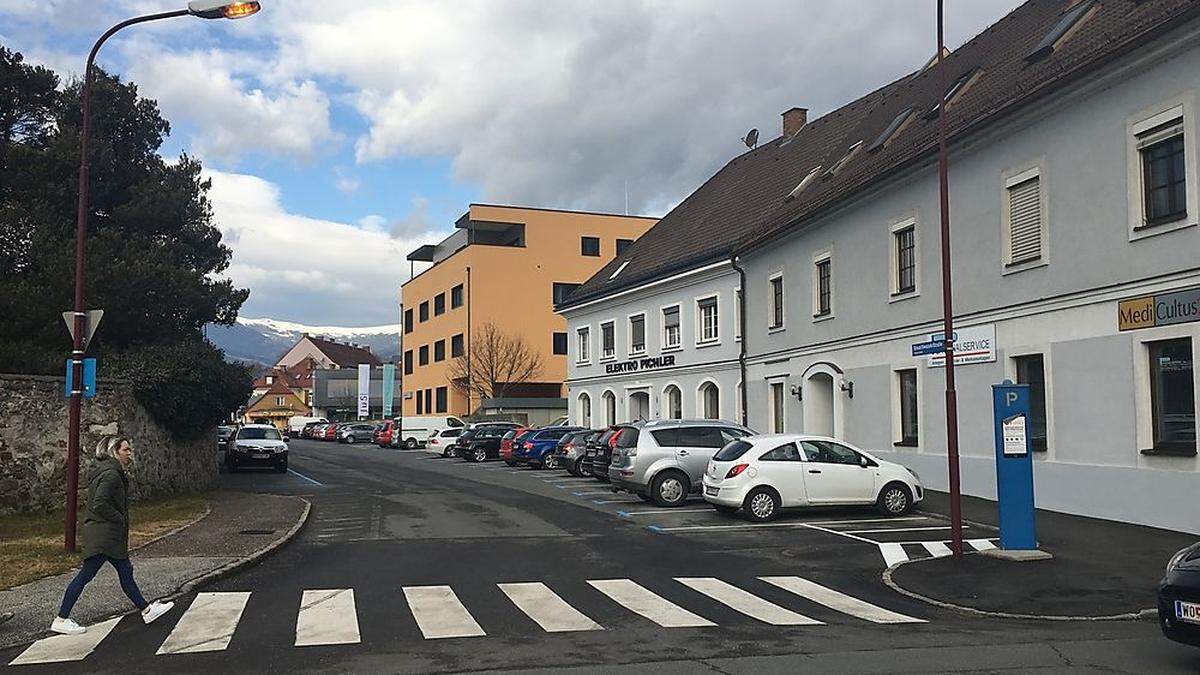 Die Einbahnregelung in der Ernst-Swatek-Straße ist aufgehoben