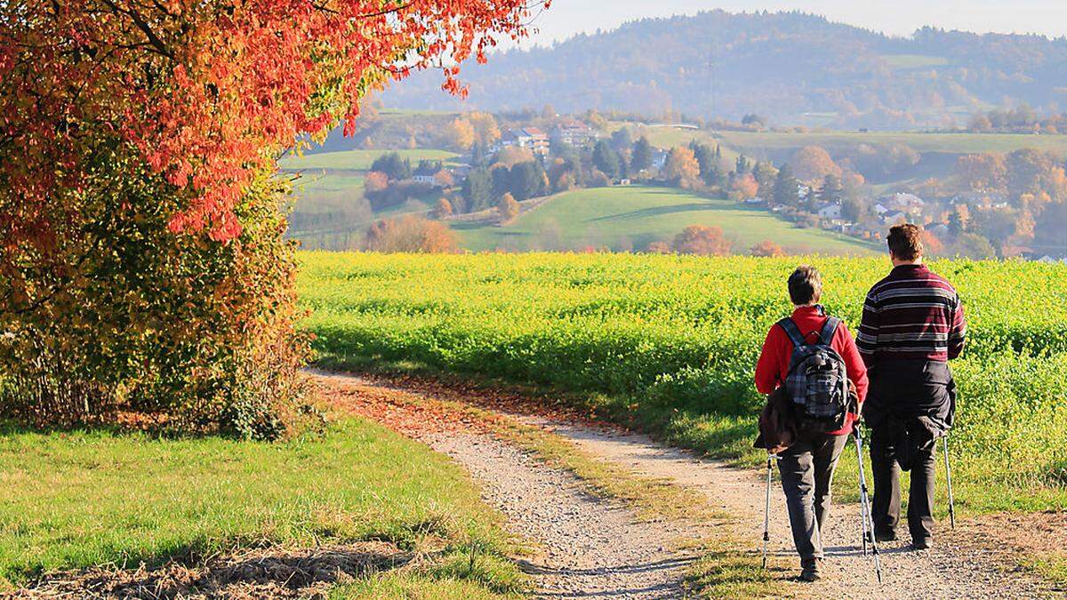 Spazierengehen in der frischen Luft: Immer erlaubt