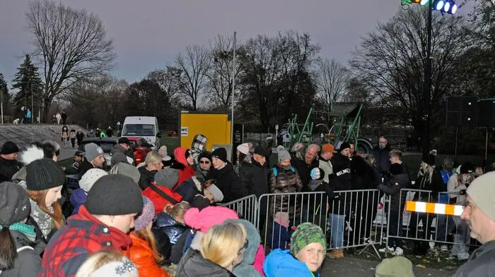 Rund 500 Besucherinnen und Besucher kamen zum Krampuslauf