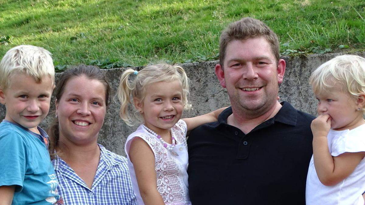 Silvia und Bernhard Hausleitner mit ihren Kindern Peter, Anna und Maria