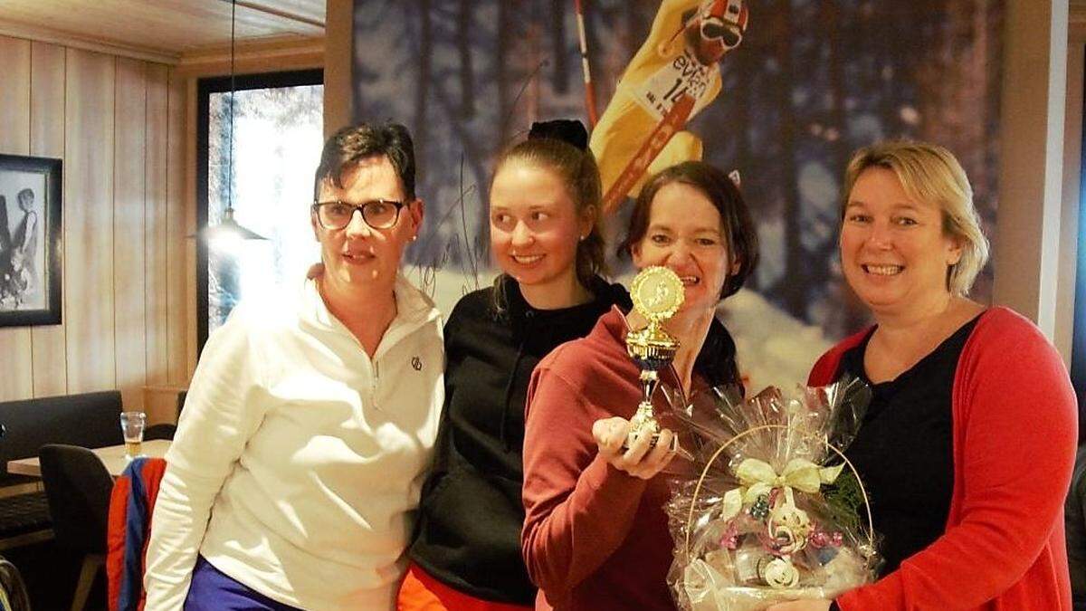 Birgit de Cillia-Messner, Skilehrerin Greta Grote, Petra Kolarik, Christina Ball