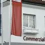 ABD0057_20200717 - HIRM - ÖSTERREICH: ++ THEMENBILD ++ Im Bilanzskandal um die burgenländische Commerzialbank Mattersburg könnte mehr Geld fehlen als bisher angenommen, nämlich bis zu 500 Millionen Euro. Im Bild: Eine Filiale der Commerzialbank Mattersburg am Freitag, 17. Juli 2020, in Hirm. - FOTO: APA/ROBERT JAEGER
