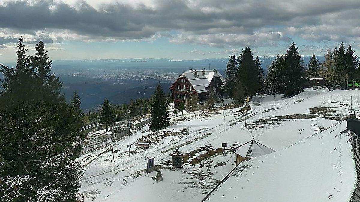 Aktueller Blick aufs Stubenberghaus am heutigen Montag