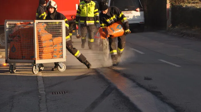 Klicken Sie sich durch die Fotos vom Feuerwehreinsatz!
