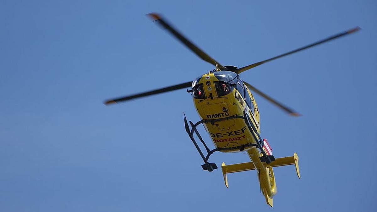 Der Rettungshubschrauber C16 brachte den Verletzten ins LKH Graz